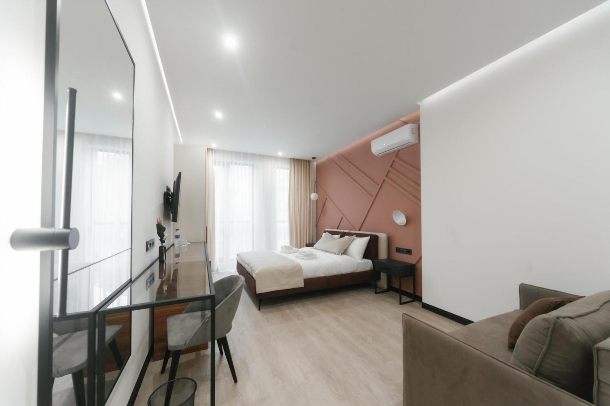 Select Hotel Lviv Ngoại thất bức ảnh