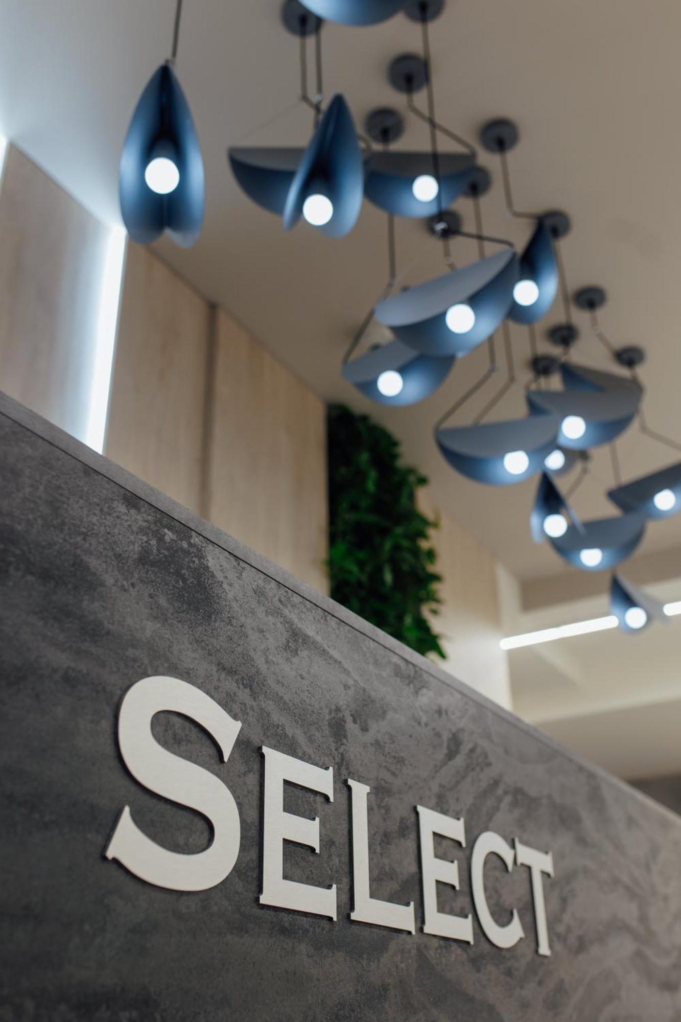Select Hotel Lviv Ngoại thất bức ảnh