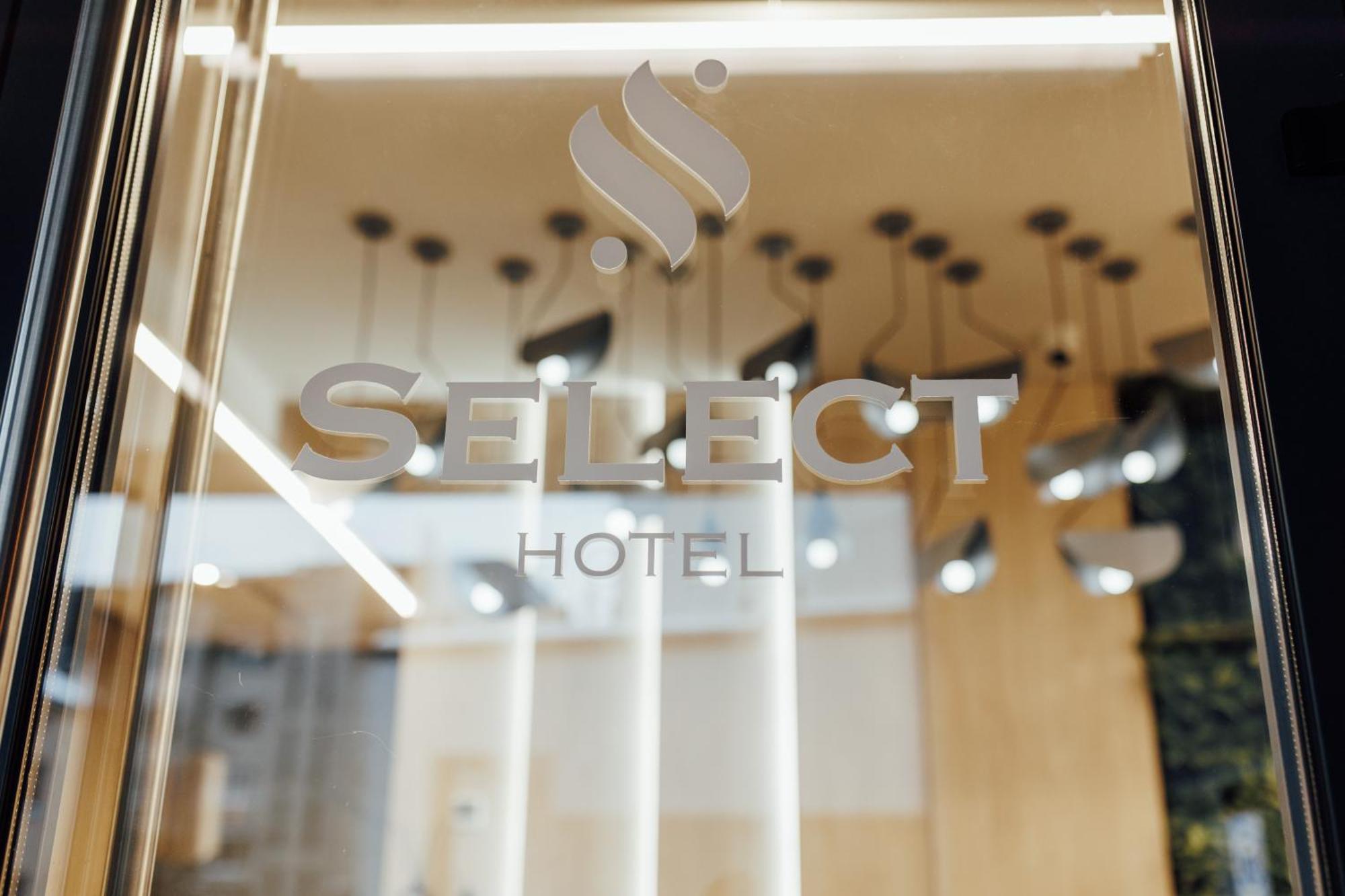Select Hotel Lviv Ngoại thất bức ảnh