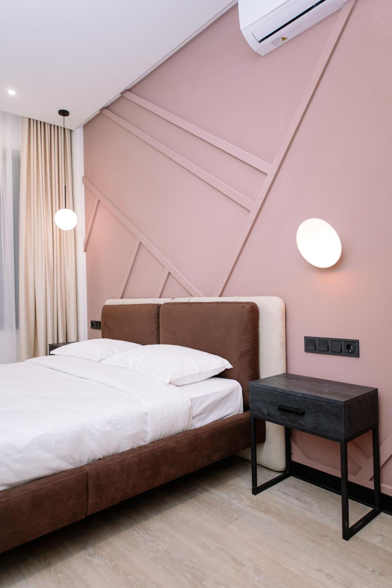 Select Hotel Lviv Ngoại thất bức ảnh