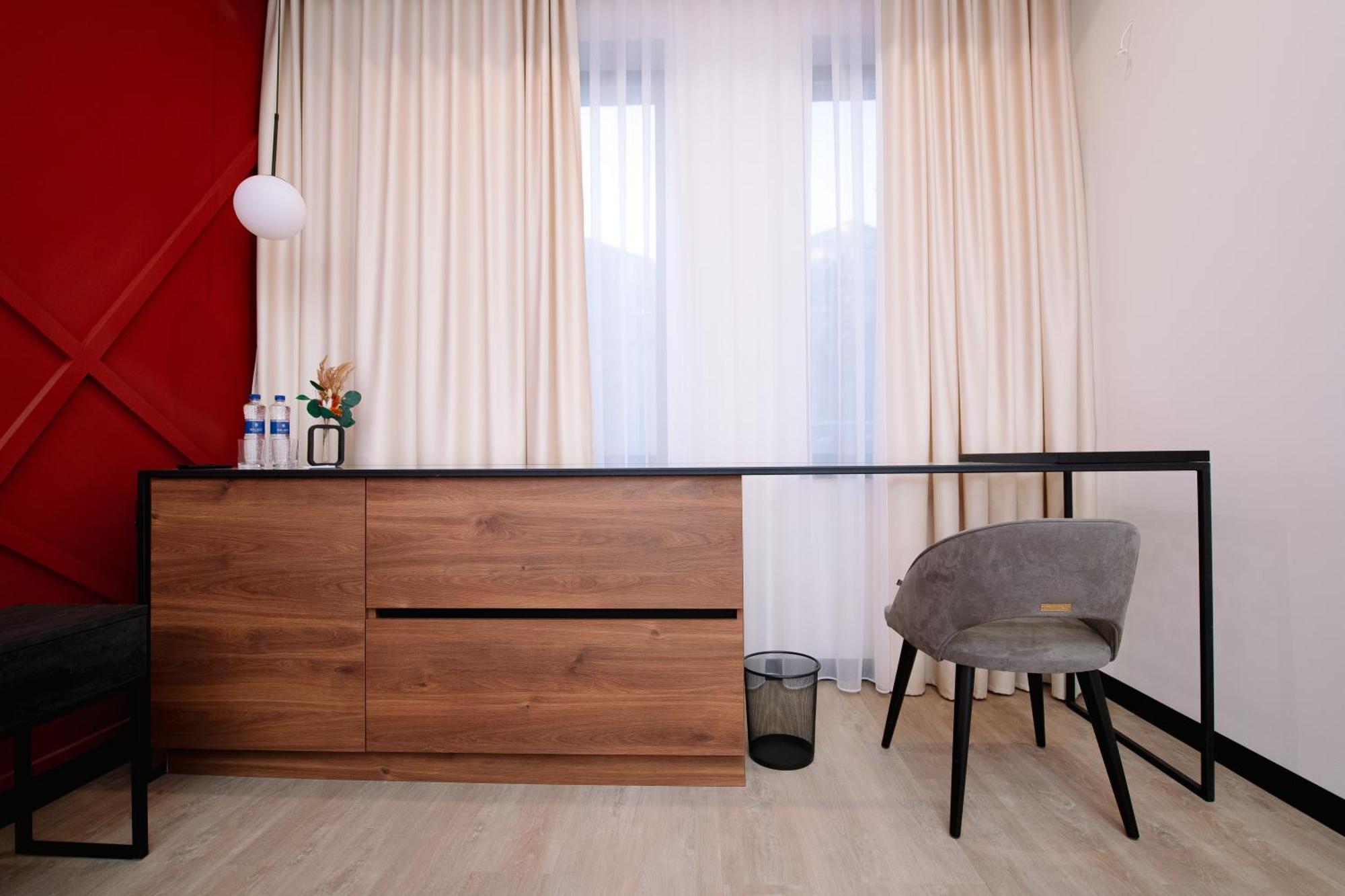 Select Hotel Lviv Ngoại thất bức ảnh