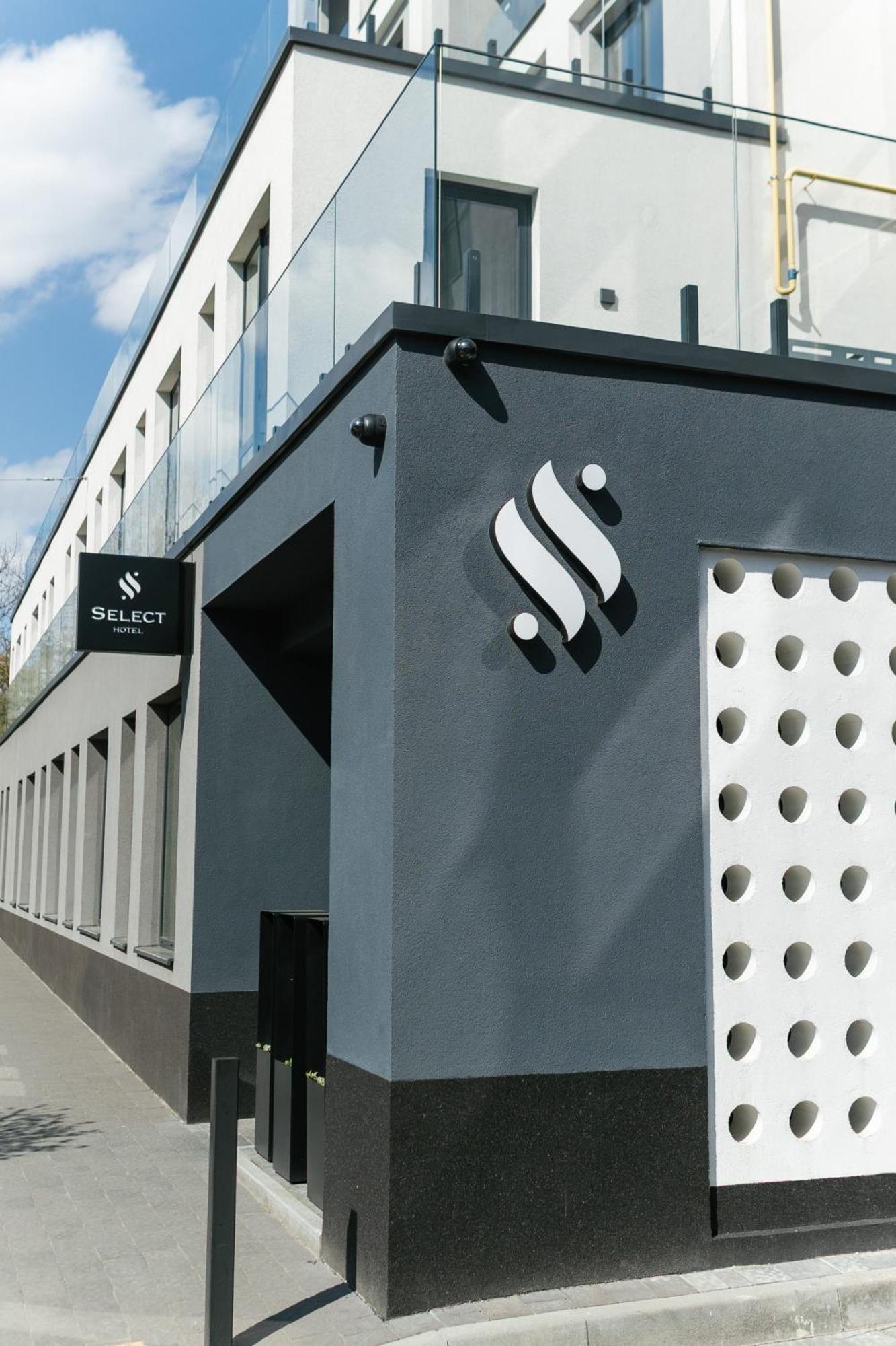 Select Hotel Lviv Ngoại thất bức ảnh