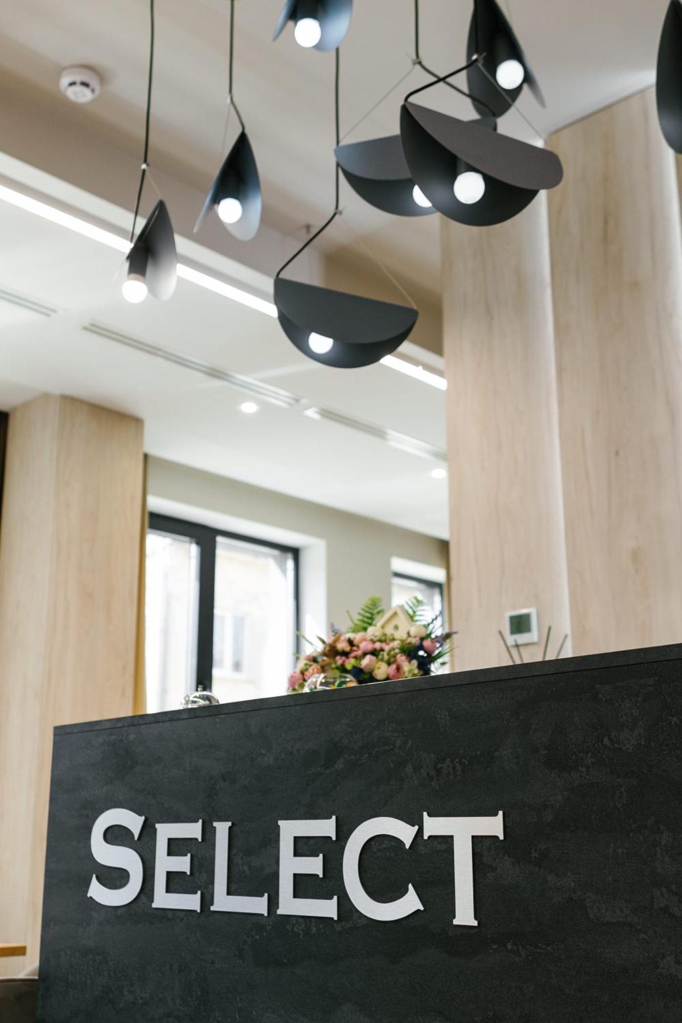 Select Hotel Lviv Ngoại thất bức ảnh