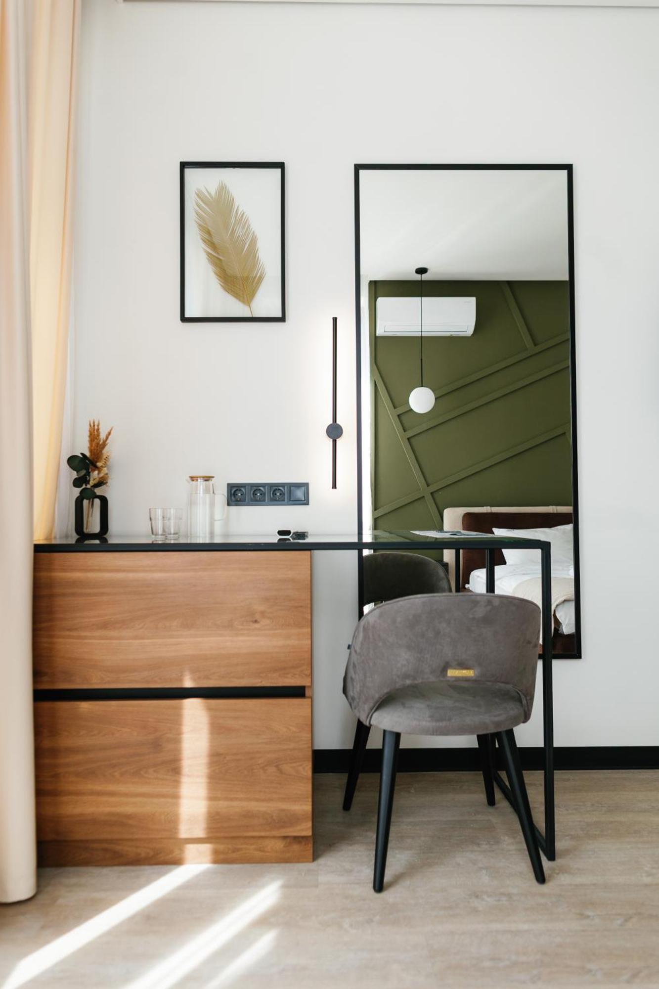 Select Hotel Lviv Ngoại thất bức ảnh